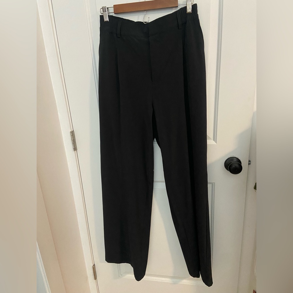ALO Yoga High-Waist Pursuit Trouser - Picture 3 of 6